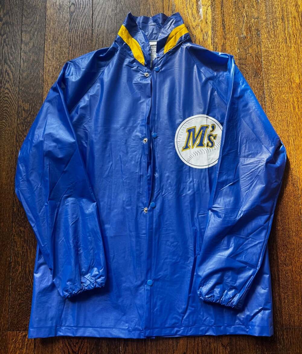 VINTAGE ‘90s Seattle Mariners LG BLUE VINYL PROMO RAIN JACKET OSCAR MAYER JELL-O
